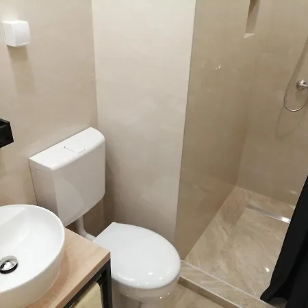 - A Bit Of Joy Σαράγεβο